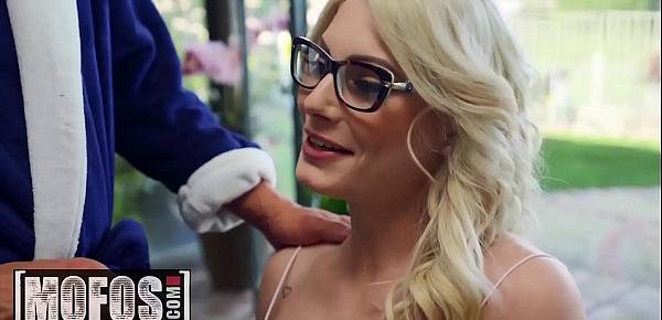  Smoking Hot Blonde With Nerdy Glasses (Nella Jones) Gets So Horny With Her Friends Big Cock - MOFOS